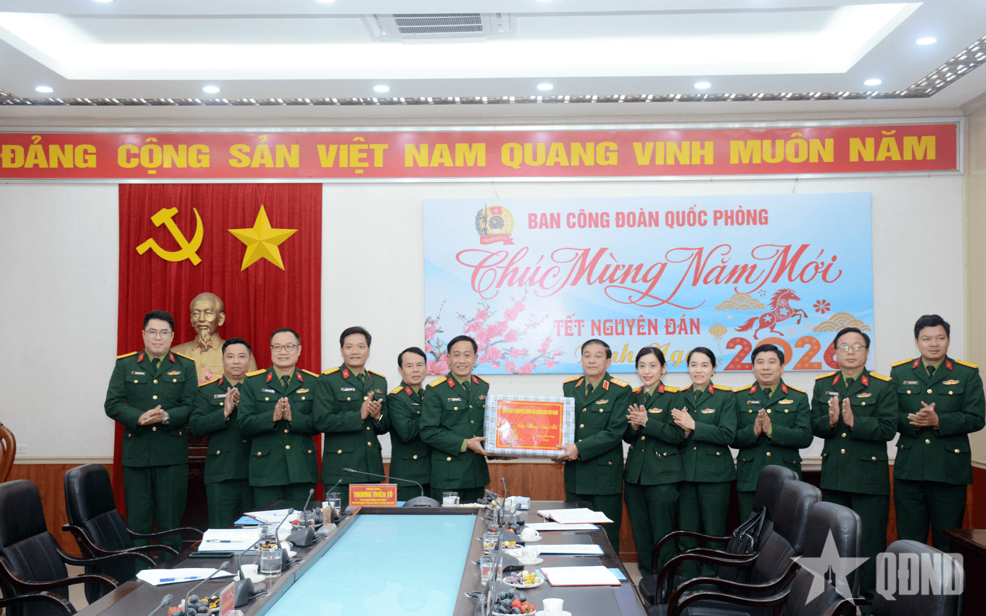 Thượng tướng Trương Thiên Tô thăm, chúc Tết một số cơ quan thuộc Tổng cục Chính trị