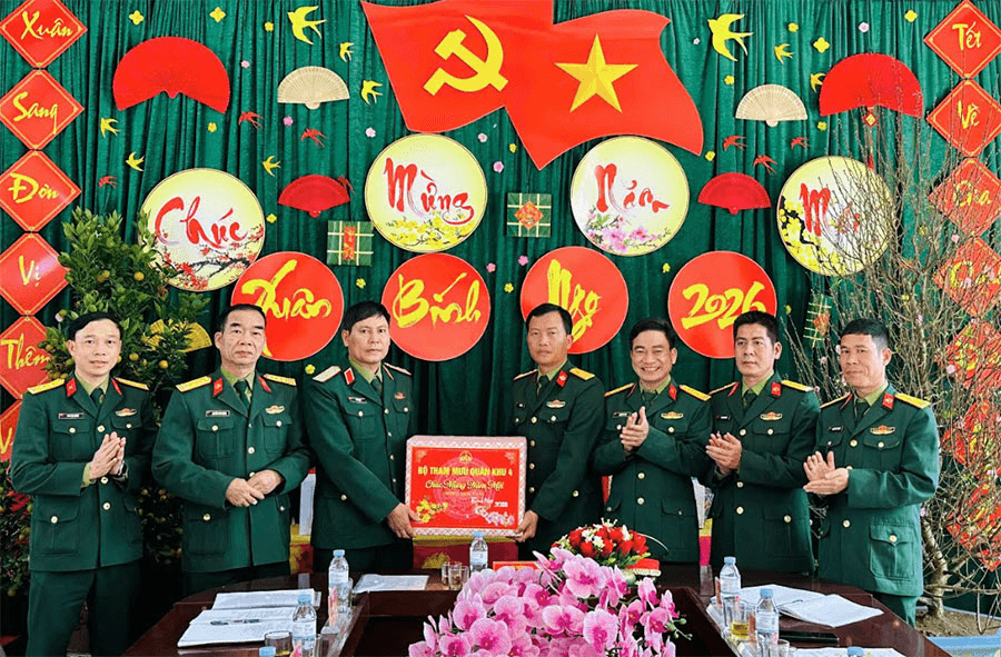 Bộ Tham mưu, Quân khu 4: Thăm, kiểm tra, chúc Tết các đơn vị