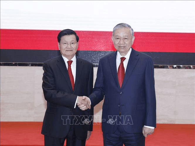 Tổng Bí thư Tô Lâm thông báo kết quả Đại hội đại biểu toàn quốc lần thứ XIV của Đảng Cộng sản Việt Nam tại Lào