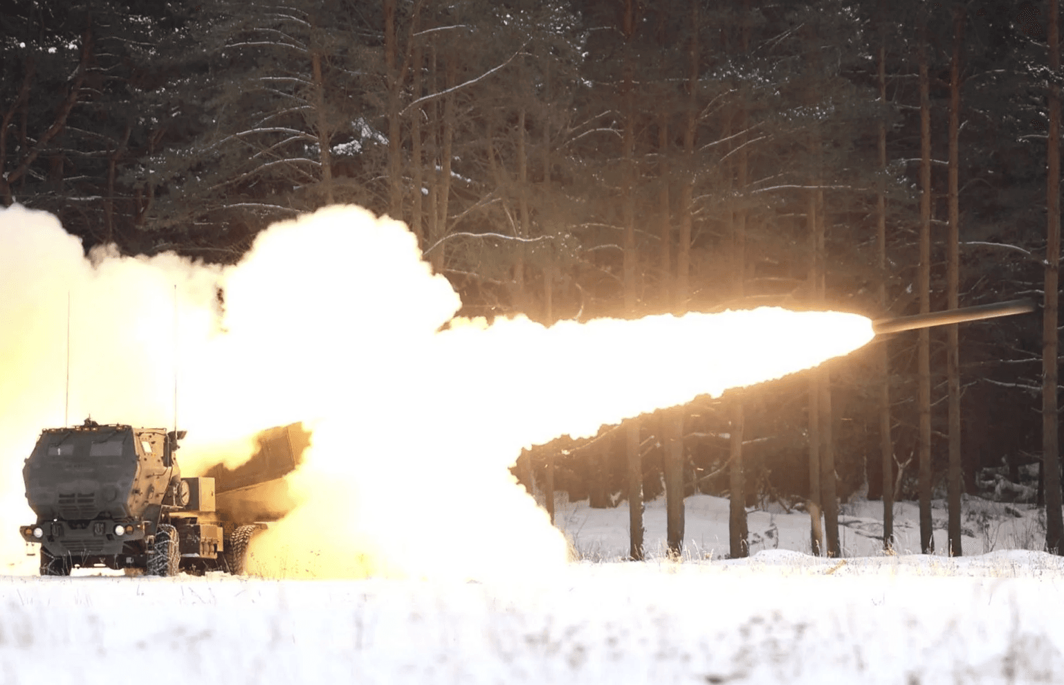 Quân sự thế giới hôm nay (6-2): Mỹ triển khai bệ phóng tên lửa HIMARS tại Lithuania