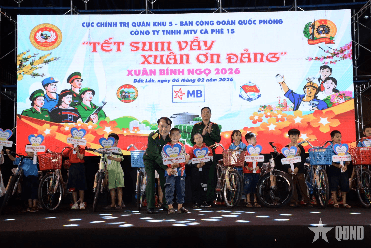 Tết sum vầy trên cao nguyên Đắk Lắk