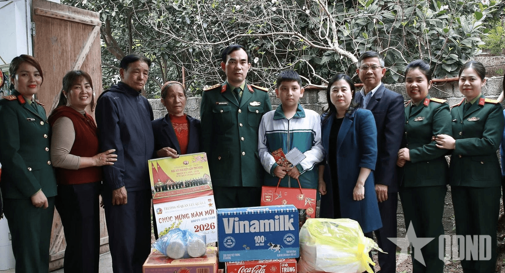 Trao yêu thương, lan tỏa phong trào “Mẹ đỡ đầu”