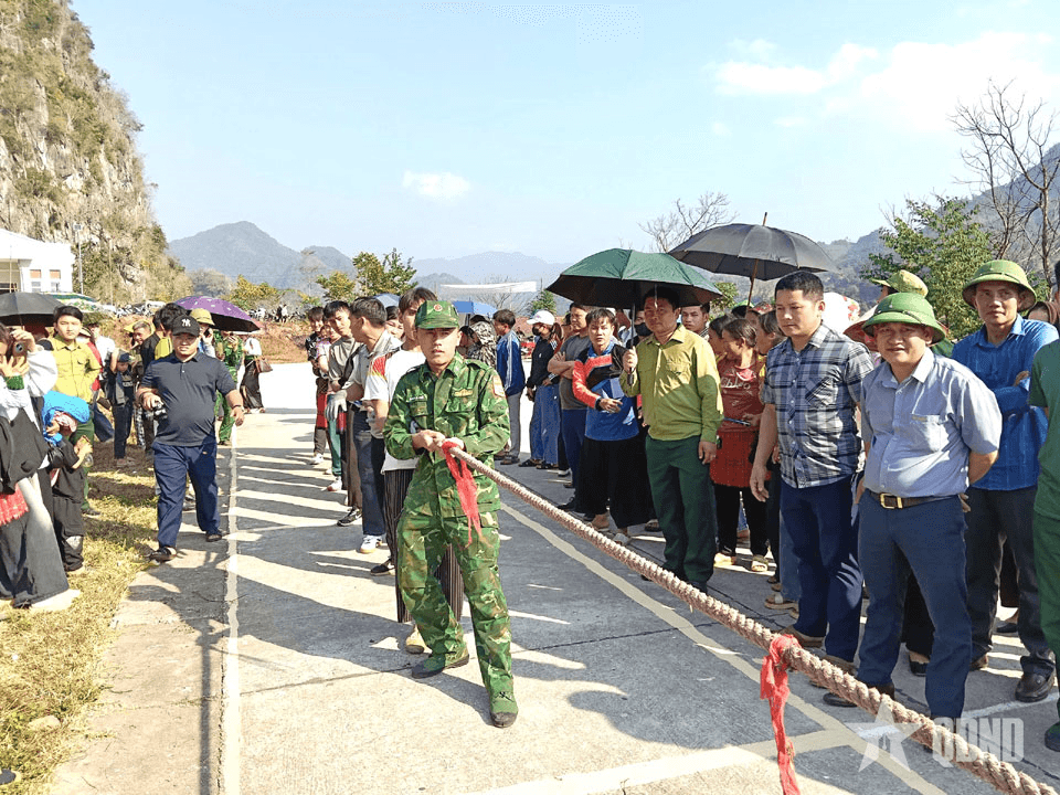 Sơn La: Hơn 3 tỷ đồng dành tặng người dân biên giới