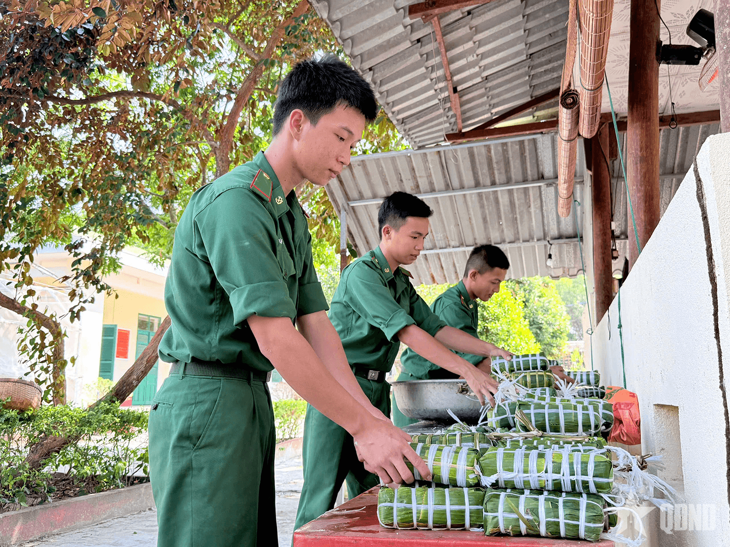 Tết sớm ở Gành Dầu