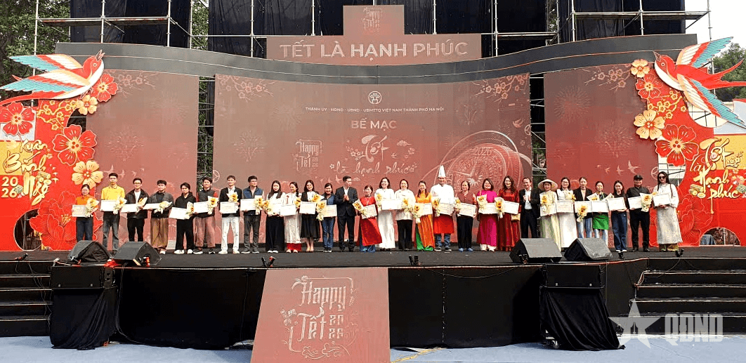 Hơn 30.000 du khách tham gia Happy Tết 2026