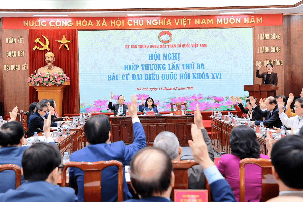 217 người ở Trung ương đủ điều kiện ứng cử đại biểu Quốc hội: Bộ Quốc phòng có 14 người được giới thiệu