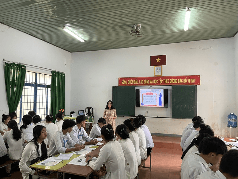 Lần đầu có quy định riêng về chế độ làm việc cho giáo viên giáo dục thường xuyên