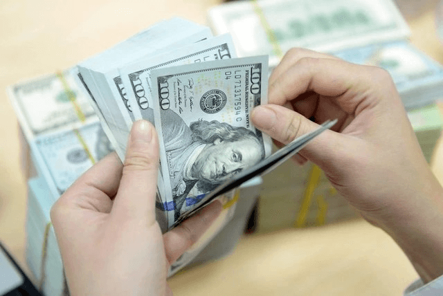 Tỷ giá USD hôm nay (14-2): Đồng USD đi ngang