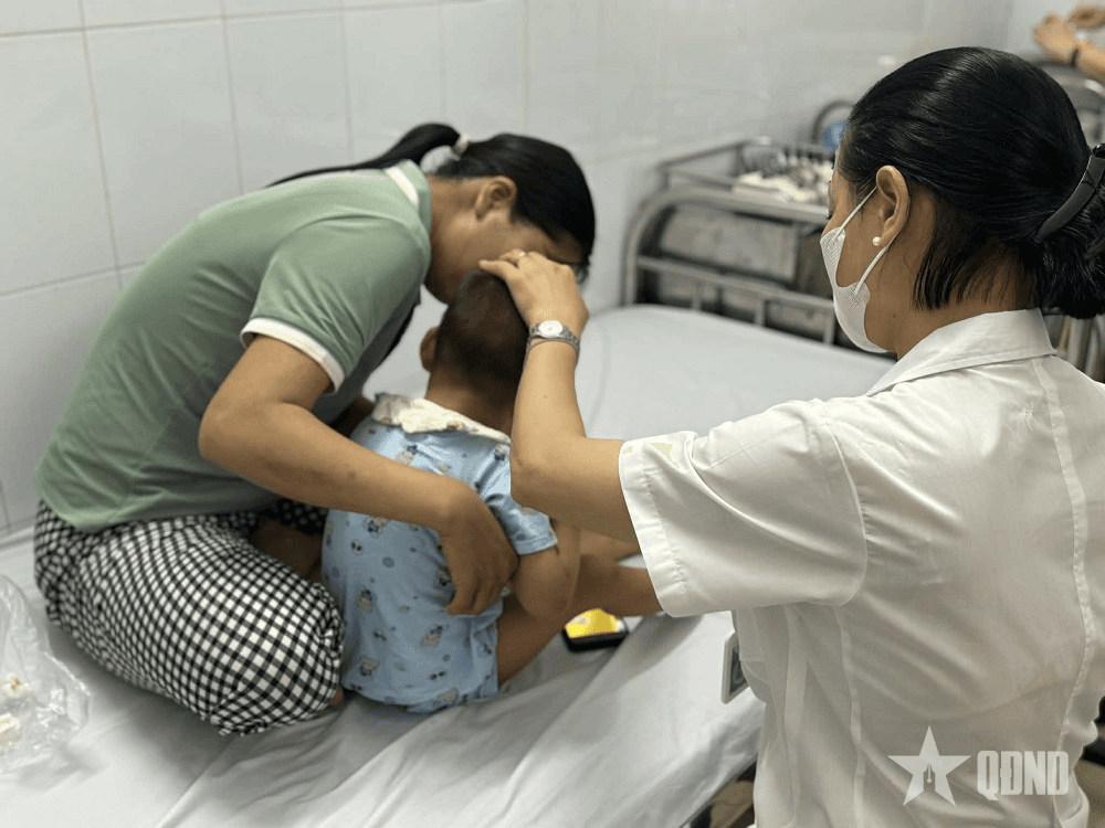 Bảo hiểm y tế: Xây dựng hệ thống an sinh xã hội lấy người dân làm trung tâm