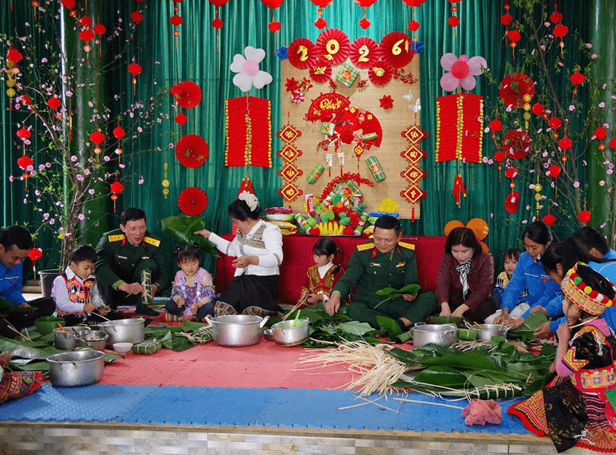 Ấm áp tình quân dân