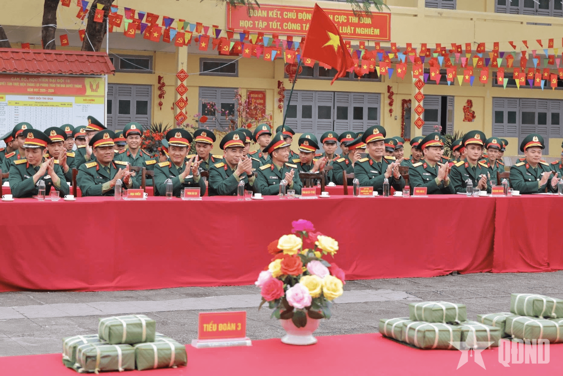 Trường Sĩ quan Lục quân 1 rộn ràng Hội thi gói bánh chưng đón xuân Bính Ngọ