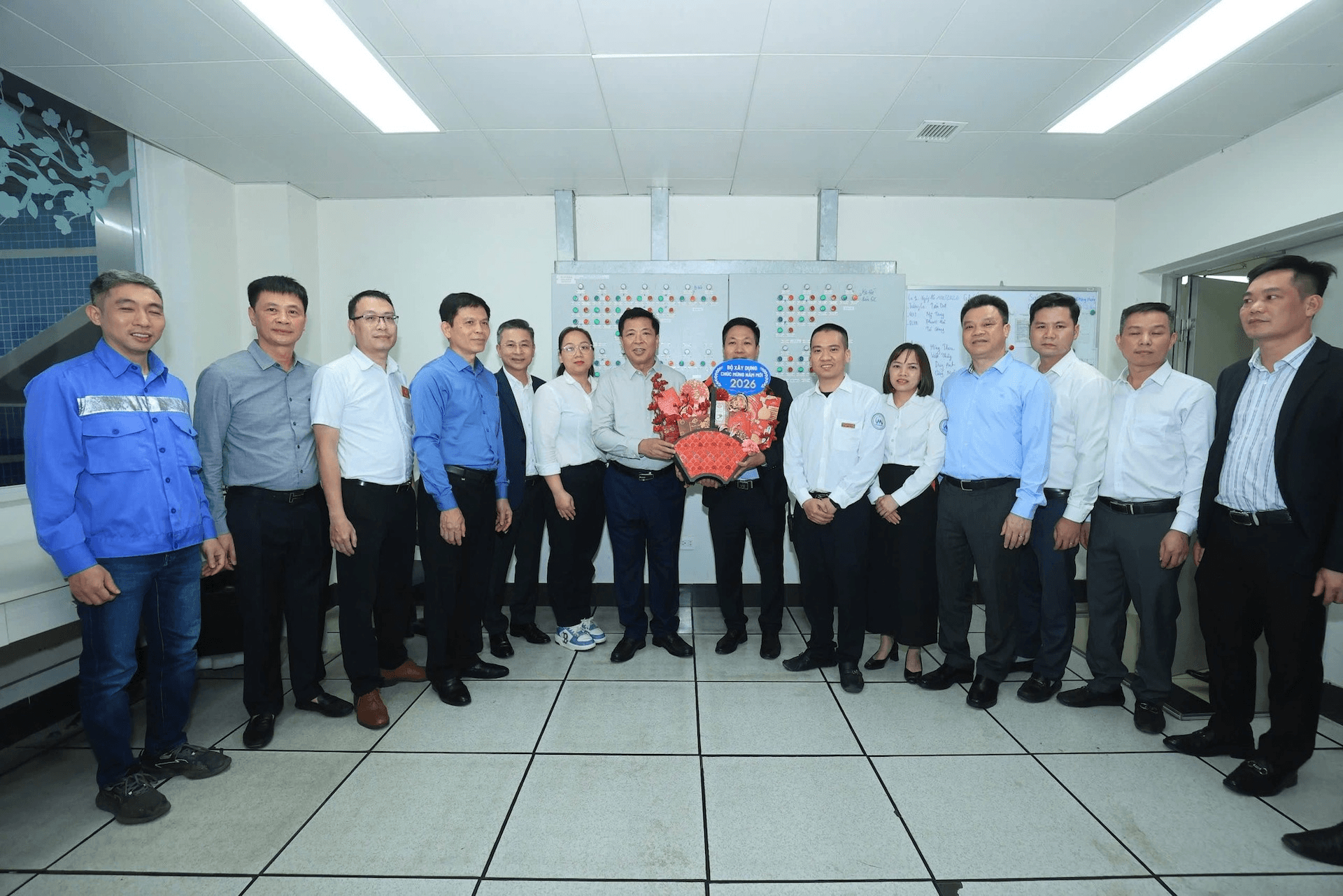 Bộ trưởng Bộ Xây dựng Trần Hồng Minh kiểm tra vận hành tại Hà Nội Metro