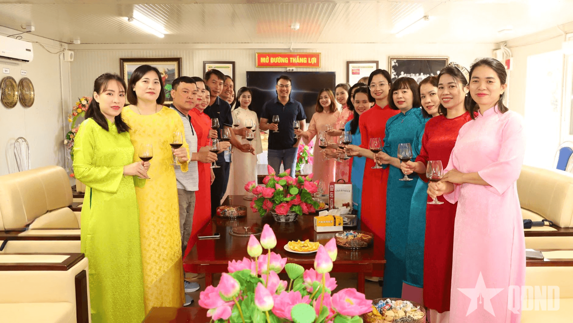 Sắc xuân ở vĩ tuyến đặc biệt: Có một Việt Nam rất khác giữa vùng đất lửa Abyei