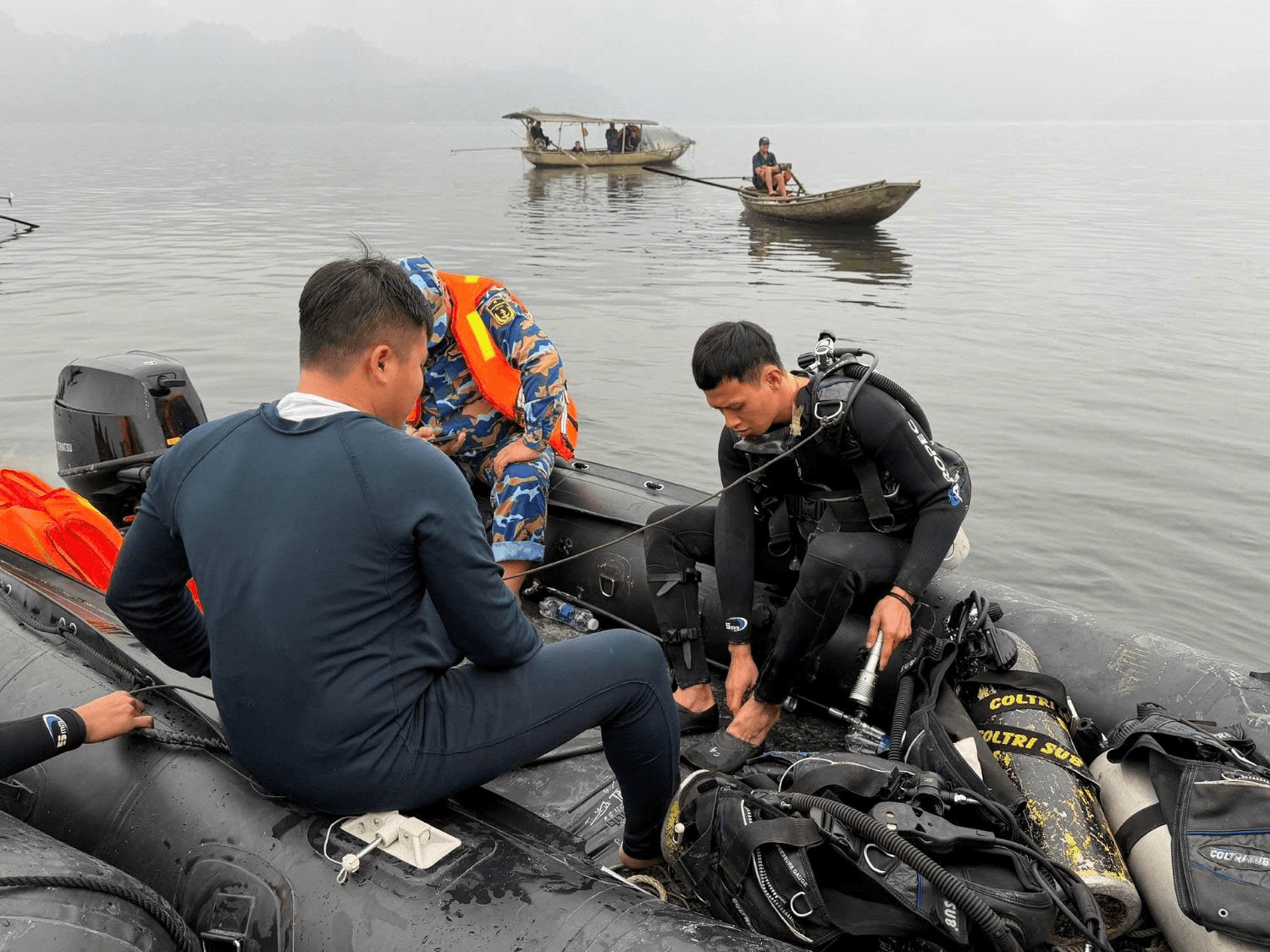 Nâng cao ý thức, siết chặt kỷ cương, bảo đảm an toàn giao thông đường thủy