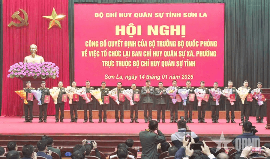 Bộ đội chính quy về xã - củng cố quốc phòng vững chắc từ cơ sở