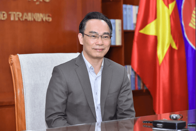 Thủ tướng giao Quyền Bộ trưởng Bộ Giáo dục và Đào tạo cho PGS, TS Hoàng Minh Sơn