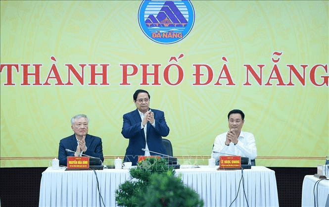 Thủ tướng Phạm Minh Chính làm việc với Ban Thường vụ Thành ủy Đà Nẵng