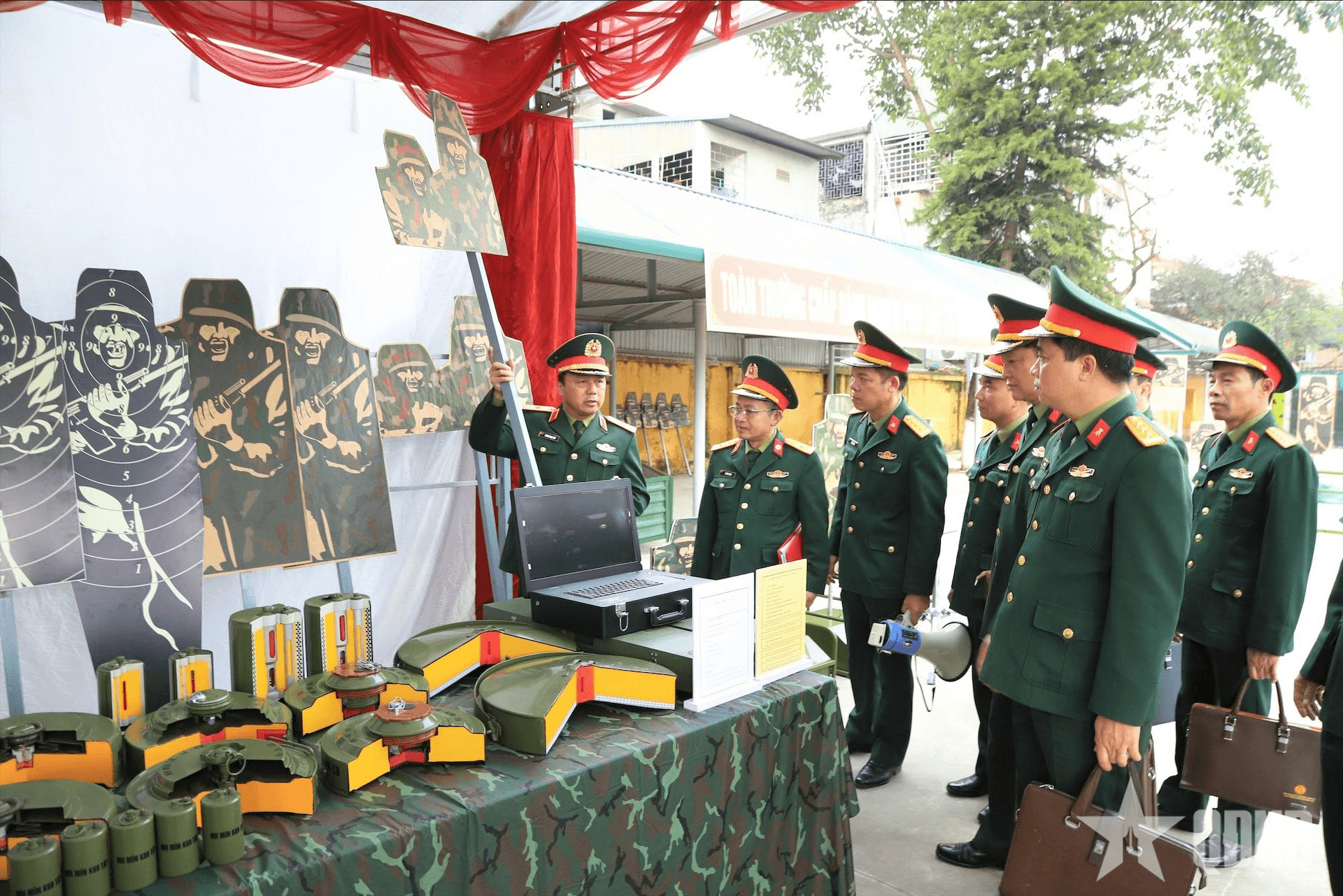 Trường Cao đẳng Hậu cần 1 ra quân huấn luyện năm 2026