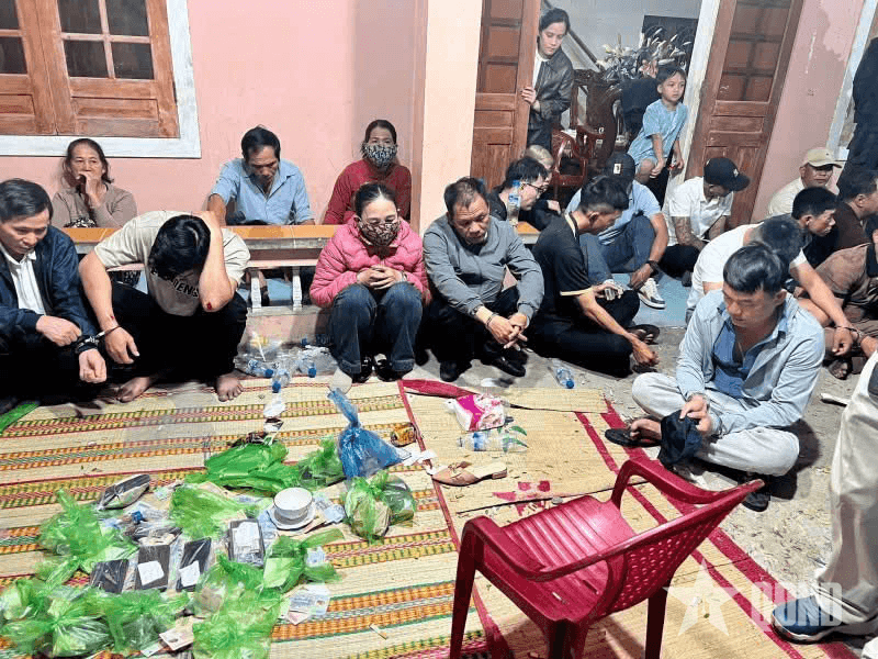 Hãy tỉnh táo, tránh xa cờ bạc