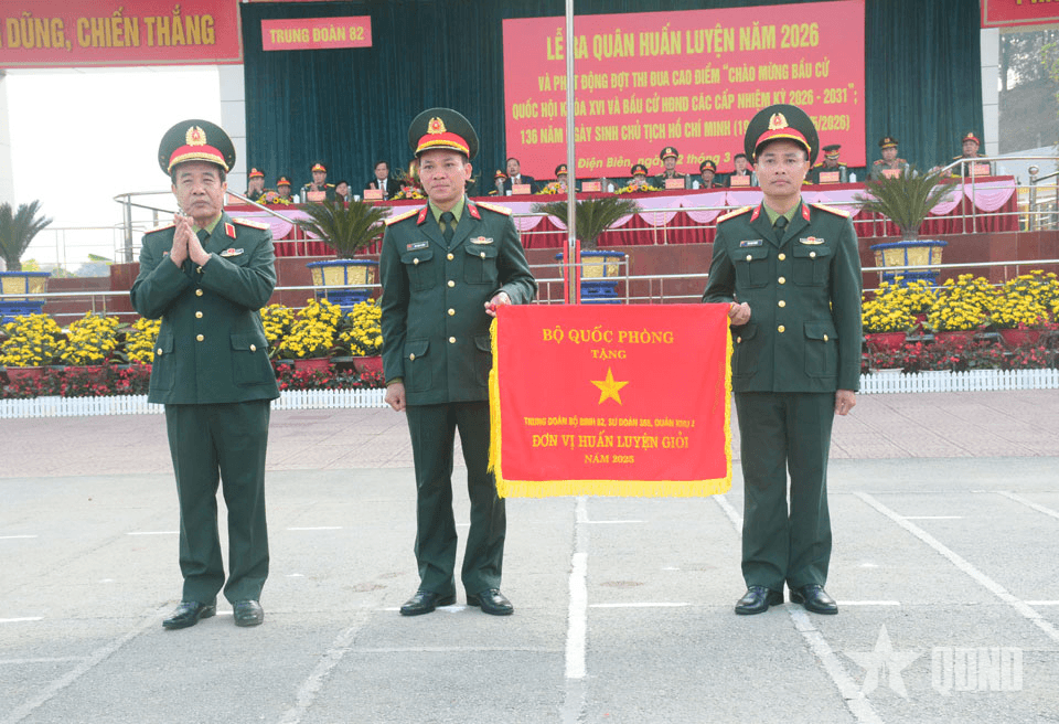 Thượng tướng Lê Đức Thái dự Lễ ra quân huấn luyện năm 2026 tại Trung đoàn 82