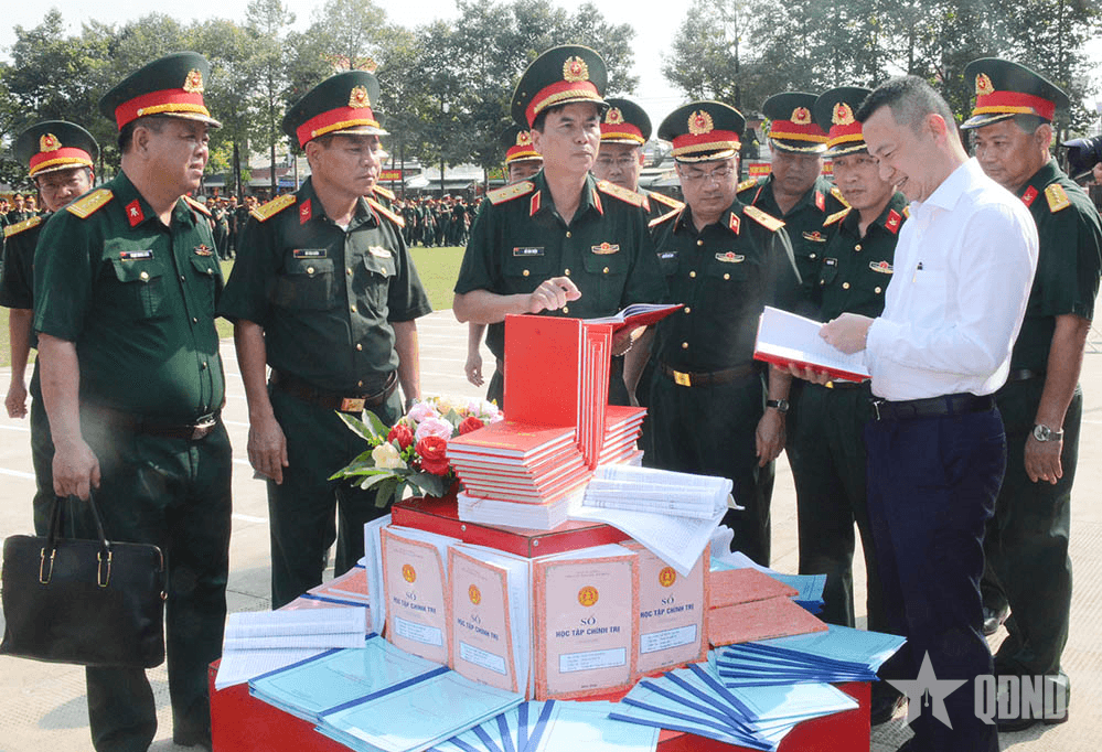 Các đơn vị phía Nam thuộc Tổng cục Hậu cần-Kỹ thuật ra quân huấn luyện