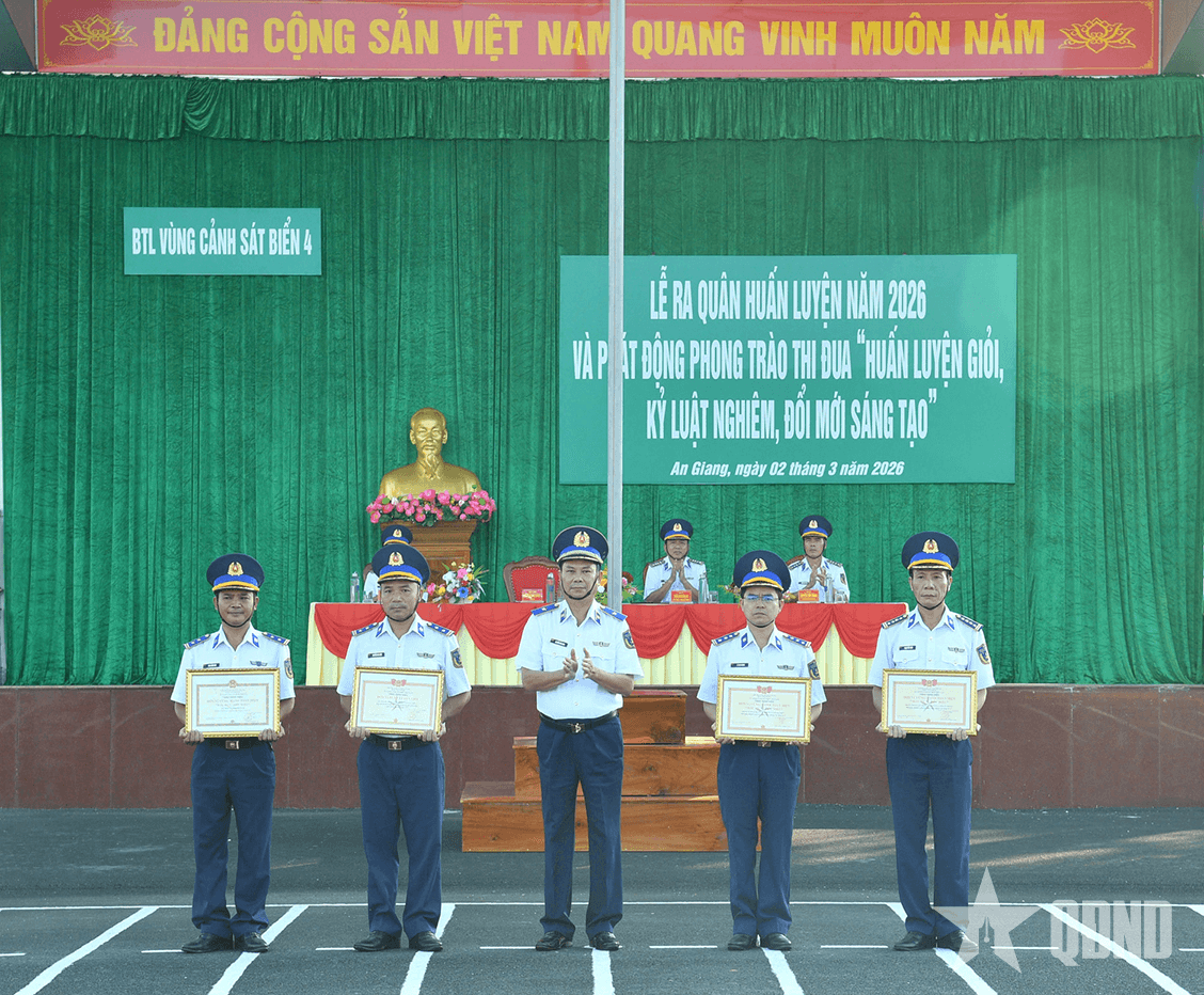 Vùng Cảnh sát biển 4: Huấn luyện giỏi, kỷ luật nghiêm, đổi mới sáng tạo