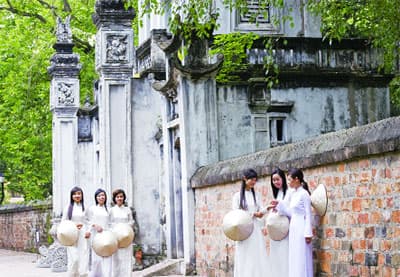 Cách yêu nước của dì tôi