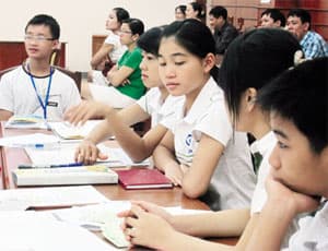 HAI MẶT CỦA “DÂN SỐ VÀNG”