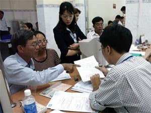 "VỪA HỒNG, VỪA CHUYÊN”
