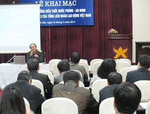 BỒI DƯỠNG KIẾN THỨC QUỐC PHÒNG CHO CÁN BỘ NHIỆM KỲ MỚI