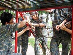 BỒI DƯỠNG LÒNG YÊU NƯỚC CHO TRÍ THỨC TRẺ