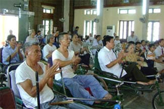 THÁNG BẢY BẤT TỬ