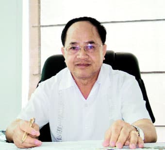 Người xây trường học xuyên Việt