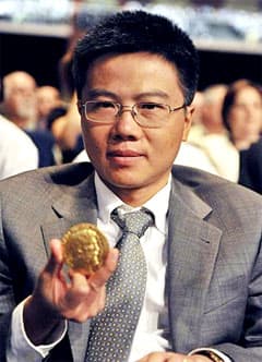 NHÂN CÁCH NHÀ KHOA HỌC