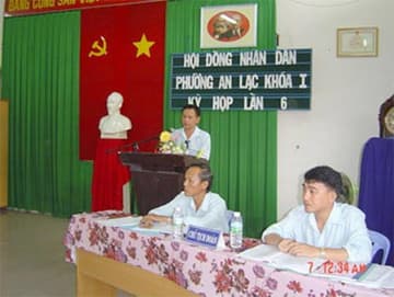 THẬN TRỌNG VÀ TOÀN DIỆN