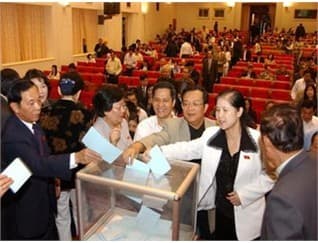 XỨNG ĐÁNG SỰ TIN CẬY CỦA  CỬ TRI