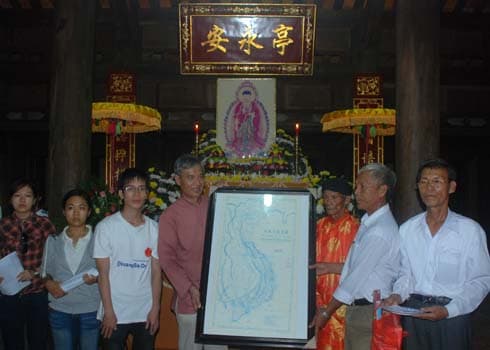 ĐẮP BỒI TÌNH YÊU BIỂN, ĐẢO