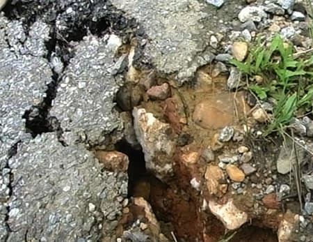 LỢI ÍCH VÀ TRÁCH NHIỆM
