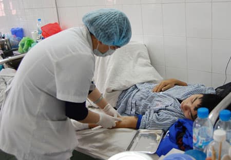 TĂNG VIỆN PHÍ – TĂNG CHẤT LƯỢNG PHỤC VỤ