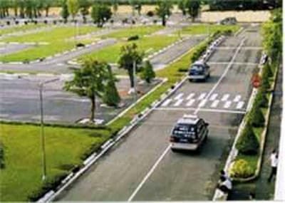 “LỖ HỔNG” TRONG ĐÀO TẠO LÁI XE