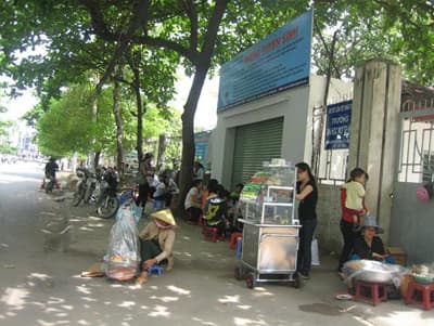 NGUY HẠI TỪ NHỮNG GÁNH HÀNG RONG