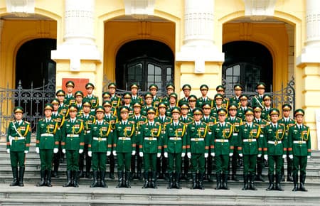 Học viên đào tạo sĩ quan được bảo đảm quân trang sĩ quan