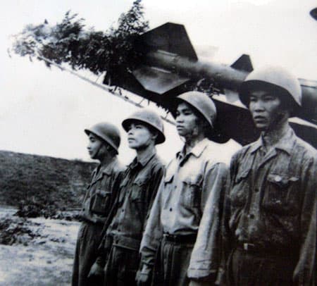 “Hà Nội-Điện Biên Phủ trên không” qua ảnh (phần 1)