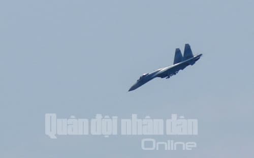 Không quân Việt Nam khai thác, làm chủ máy bay hiện đại
