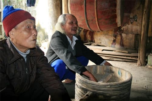 Hai "bảo bối" của làng Đa Chất