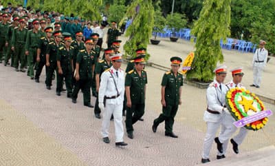 NGÀY XUÂN TRI ÂN LIỆT SĨ