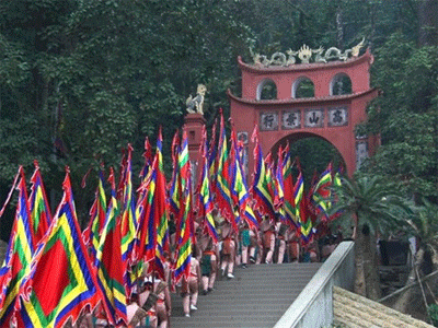 NGÀY VỀ QUỐC GIỖ