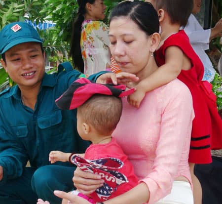 ĐỂ “TỔ ẤM” KHÔNG LẠNH