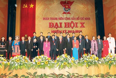 CỰU CHIẾN BINH THAM GIA SINH HOẠT ĐOÀN