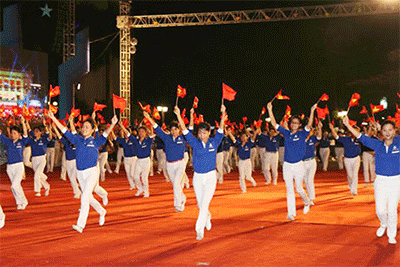 TĂNG CƯỜNG SỨC TRẺ CHO ĐẢNG